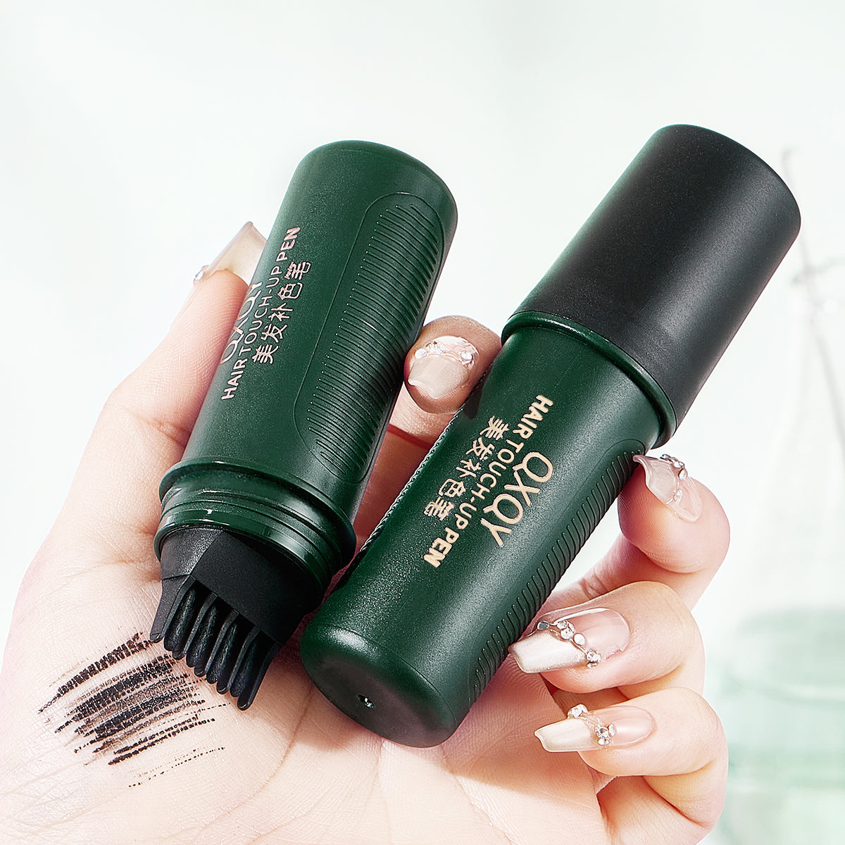 2-in-1 Hair Dye Touch-Up Stick with Comb