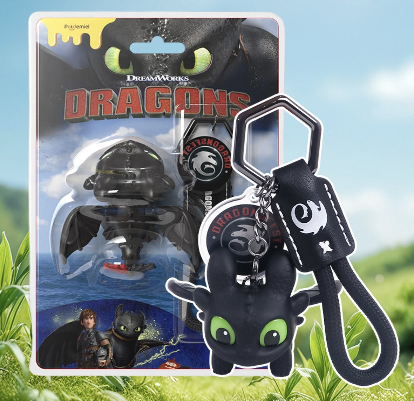 Toothless Glowing Eyes Dragon Keychain