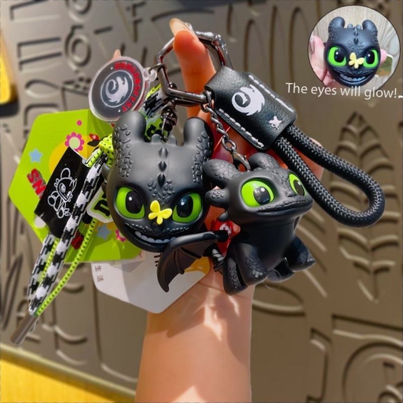 Toothless Glowing Eyes Dragon Keychain